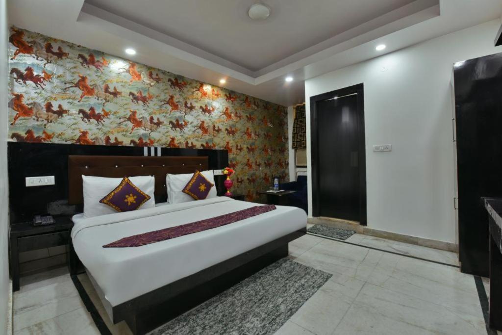 Hotel Shiva International Near By Igi Airport New Delhi Ngoại thất bức ảnh