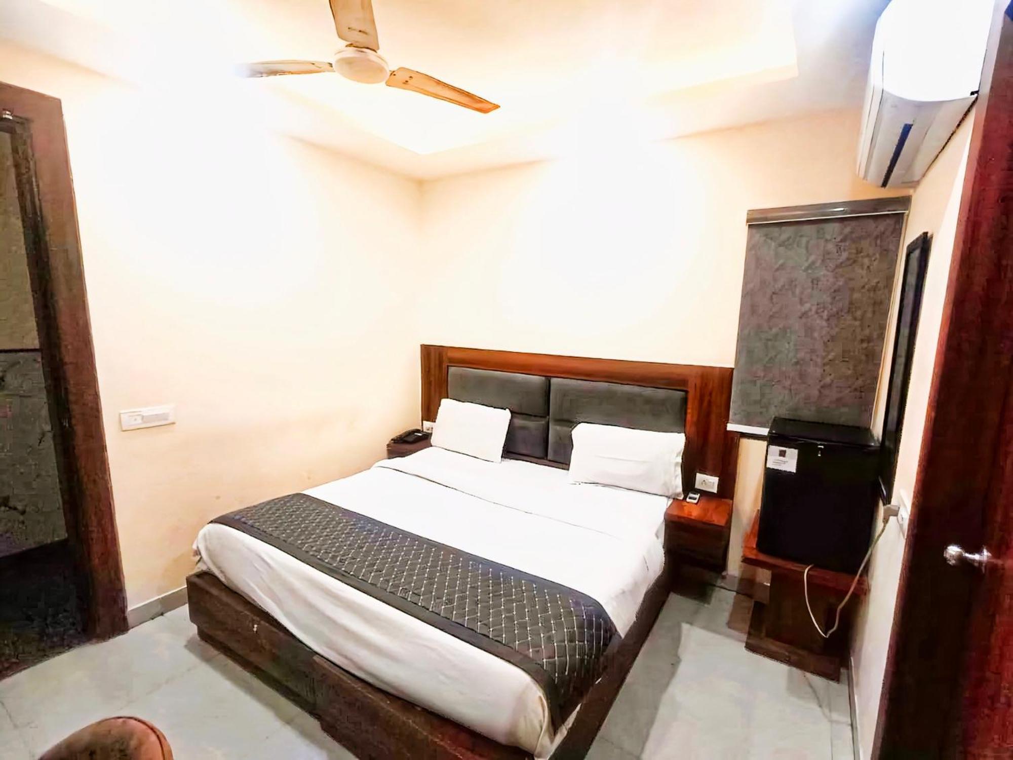 Hotel Shiva International Near By Igi Airport New Delhi Ngoại thất bức ảnh