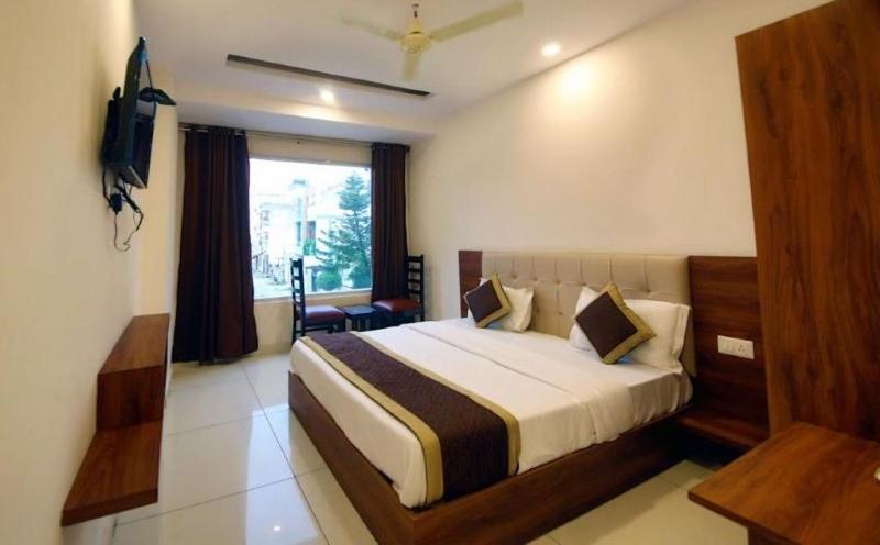 Hotel Shiva International Near By Igi Airport New Delhi Ngoại thất bức ảnh